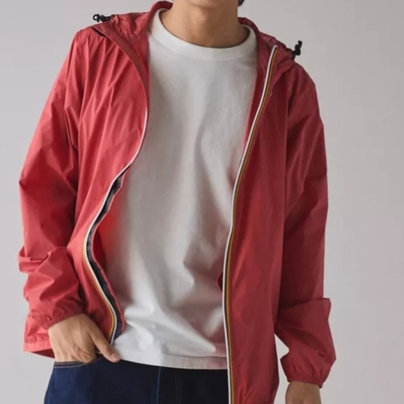 K-Way Le Vrai 4.0 Claude Water Repellant Rain Jacket, Retail $150.00 USD - Picture 3 of 10